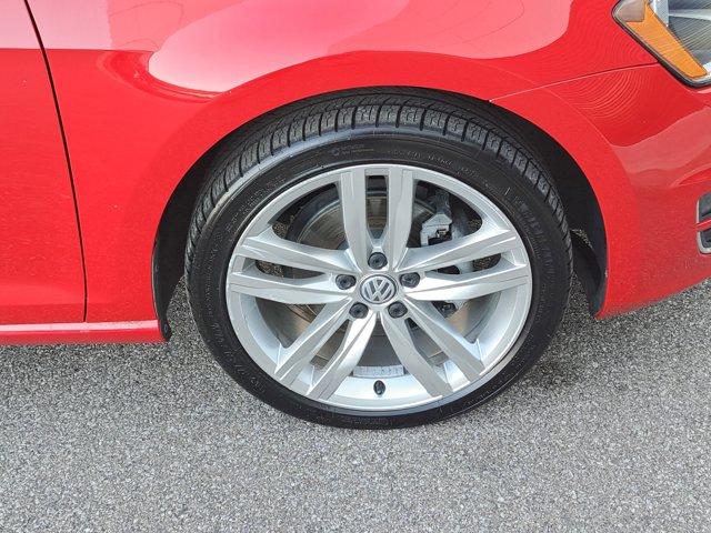 used 2015 Volkswagen Golf SportWagen car, priced at $17,900