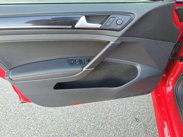 used 2015 Volkswagen Golf SportWagen car, priced at $17,900