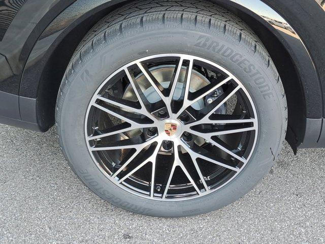 used 2026 Porsche Cayenne car, priced at $99,995