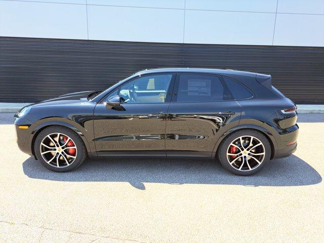 new 2025 Porsche Cayenne car, priced at $133,225