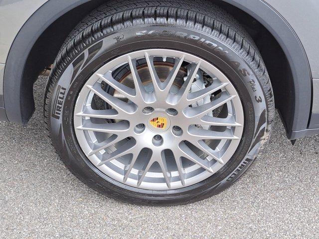 used 2018 Porsche Cayenne car, priced at $32,462
