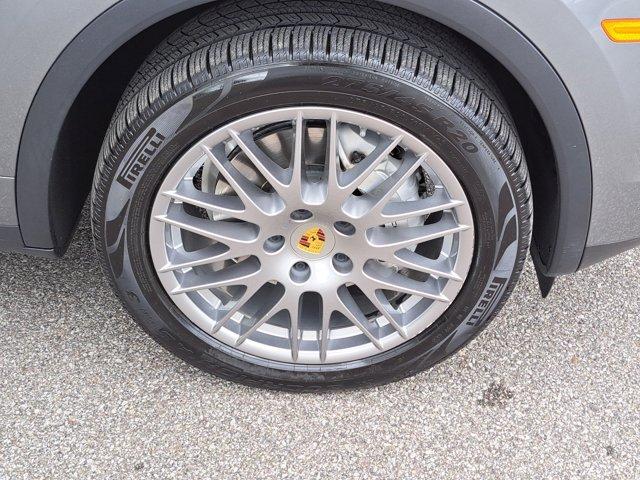 used 2018 Porsche Cayenne car, priced at $32,462