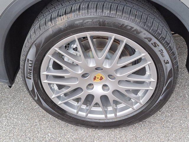 used 2018 Porsche Cayenne car, priced at $32,462