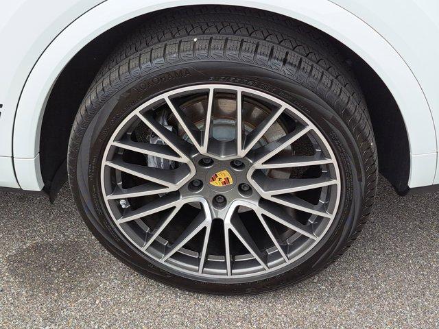 used 2020 Porsche Cayenne car, priced at $55,495