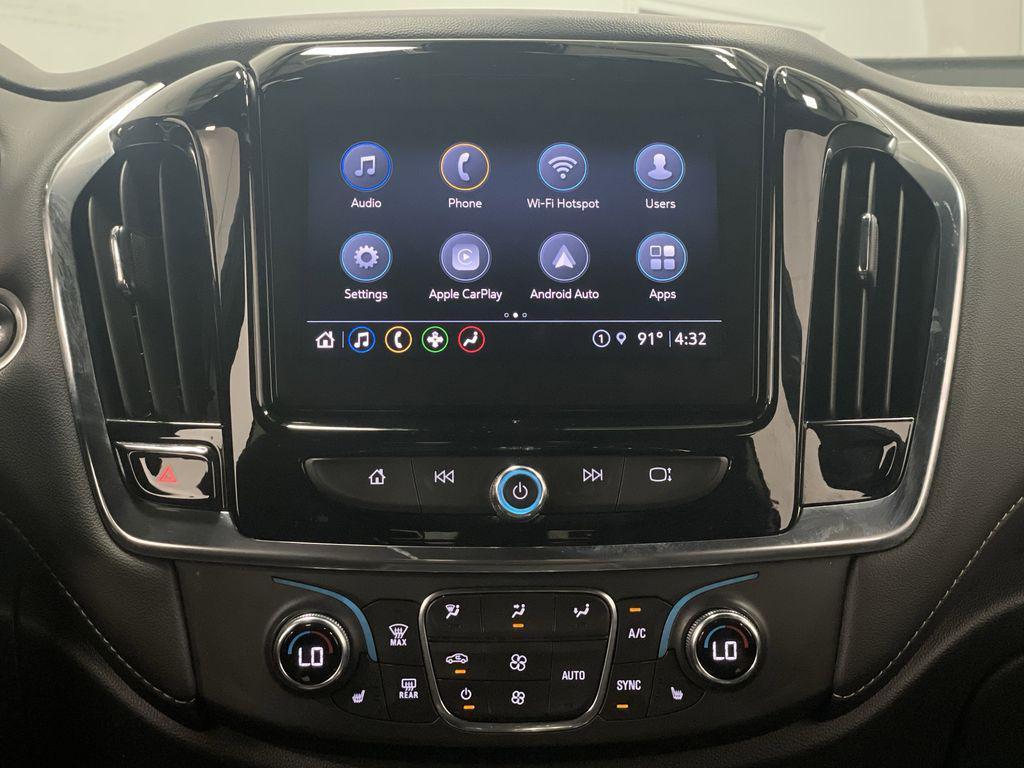 used 2023 Chevrolet Traverse car, priced at $34,216