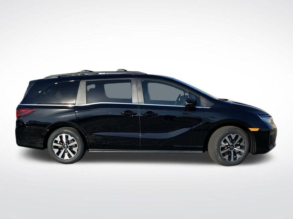 new 2026 Honda Odyssey car, priced at $42,183