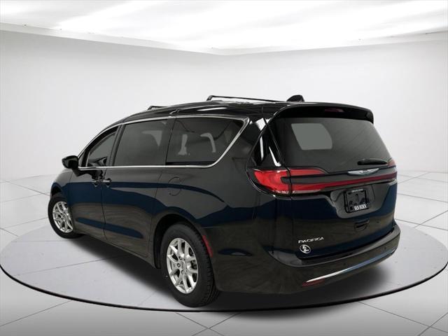 used 2021 Chrysler Pacifica car, priced at $20,355