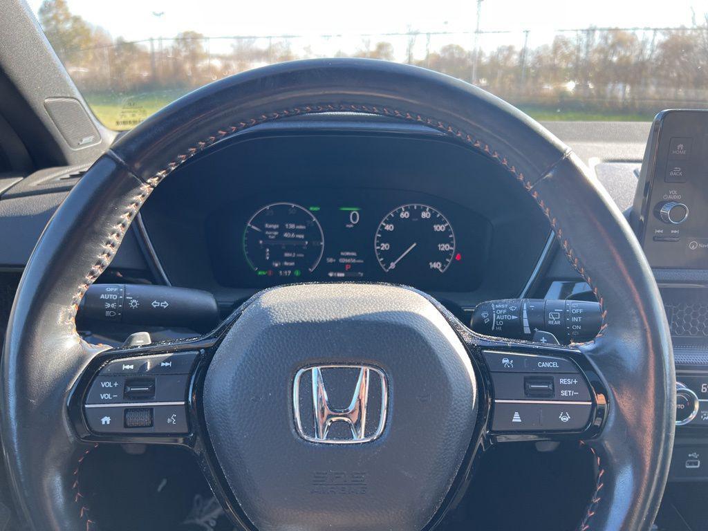 used 2023 Honda CR-V Hybrid car, priced at $34,000