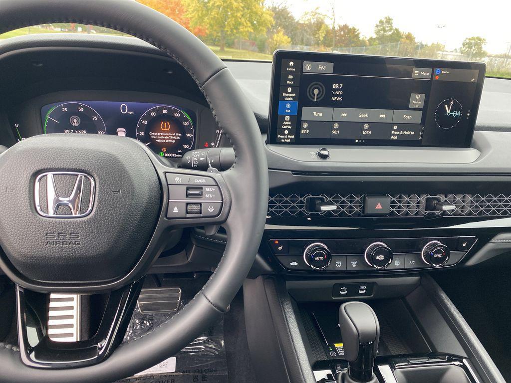 new 2025 Honda Accord Hybrid car, priced at $33,800