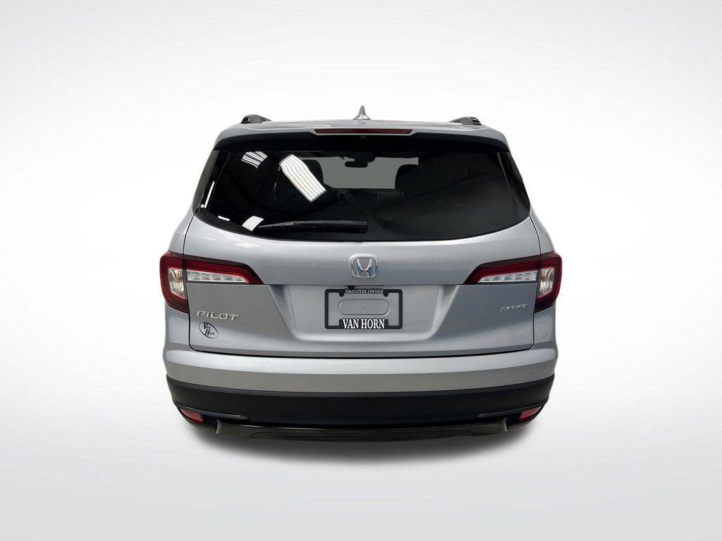 used 2022 Honda Pilot car, priced at $28,002