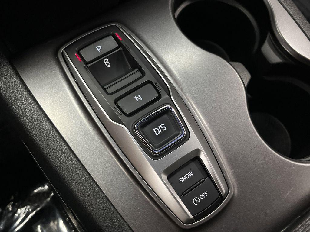 used 2022 Honda Pilot car, priced at $28,402