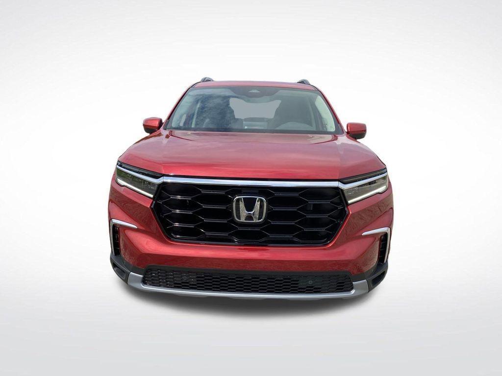 new 2025 Honda Pilot car, priced at $49,266