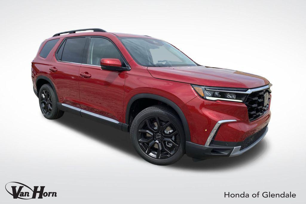 new 2025 Honda Pilot car, priced at $50,650