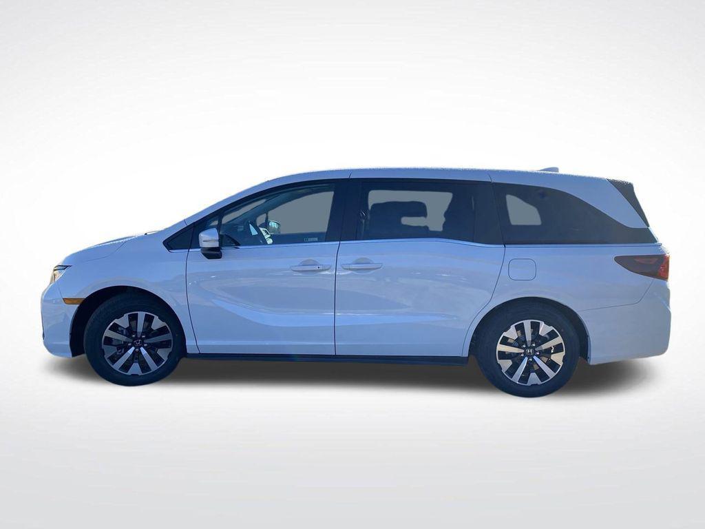 new 2026 Honda Odyssey car, priced at $42,164