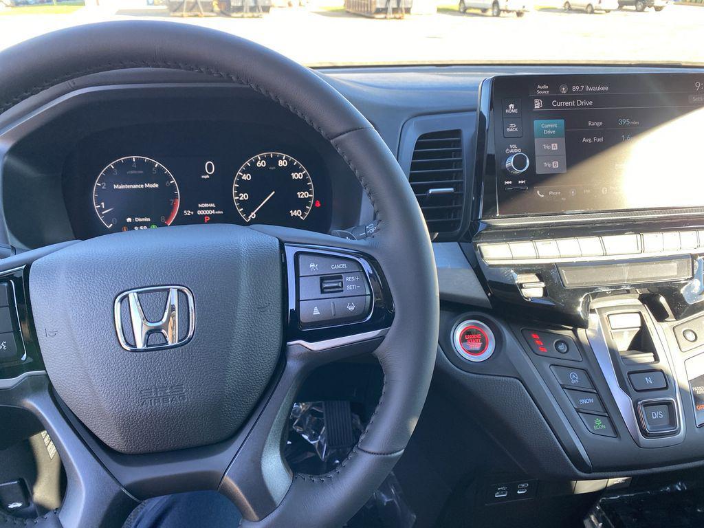 new 2026 Honda Odyssey car, priced at $42,164