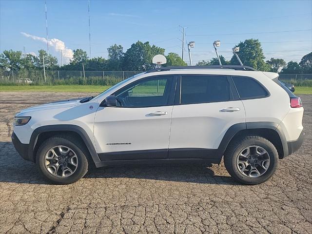 used 2019 Jeep Cherokee car, priced at $15,129