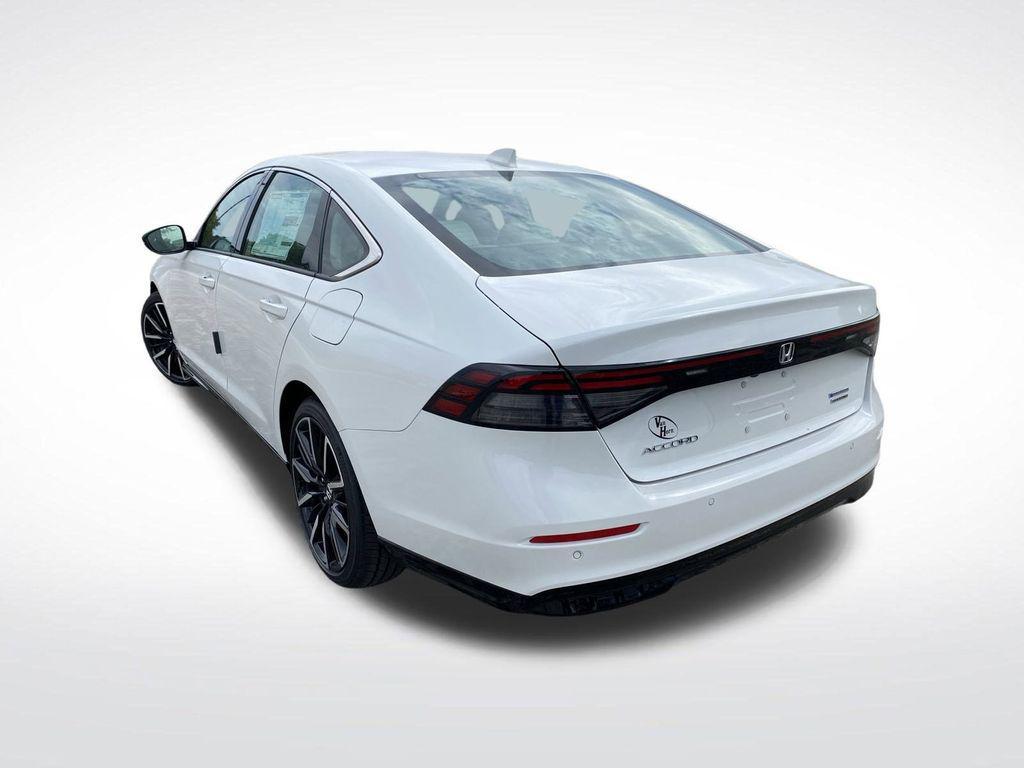 new 2025 Honda Accord Hybrid car, priced at $38,902