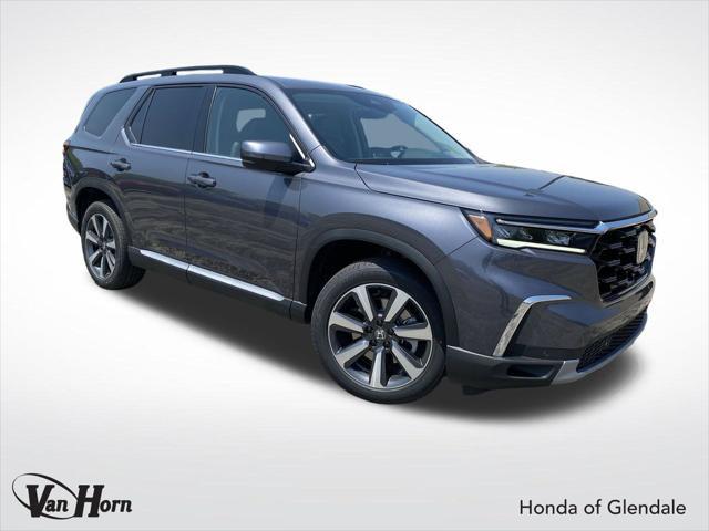 new 2025 Honda Pilot car, priced at $47,250