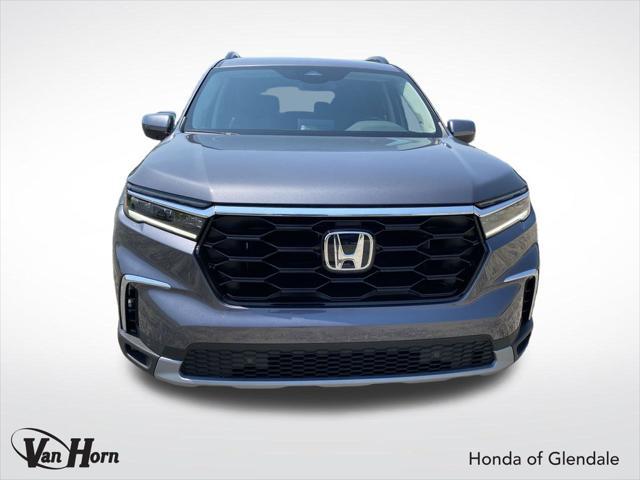 new 2025 Honda Pilot car, priced at $47,250