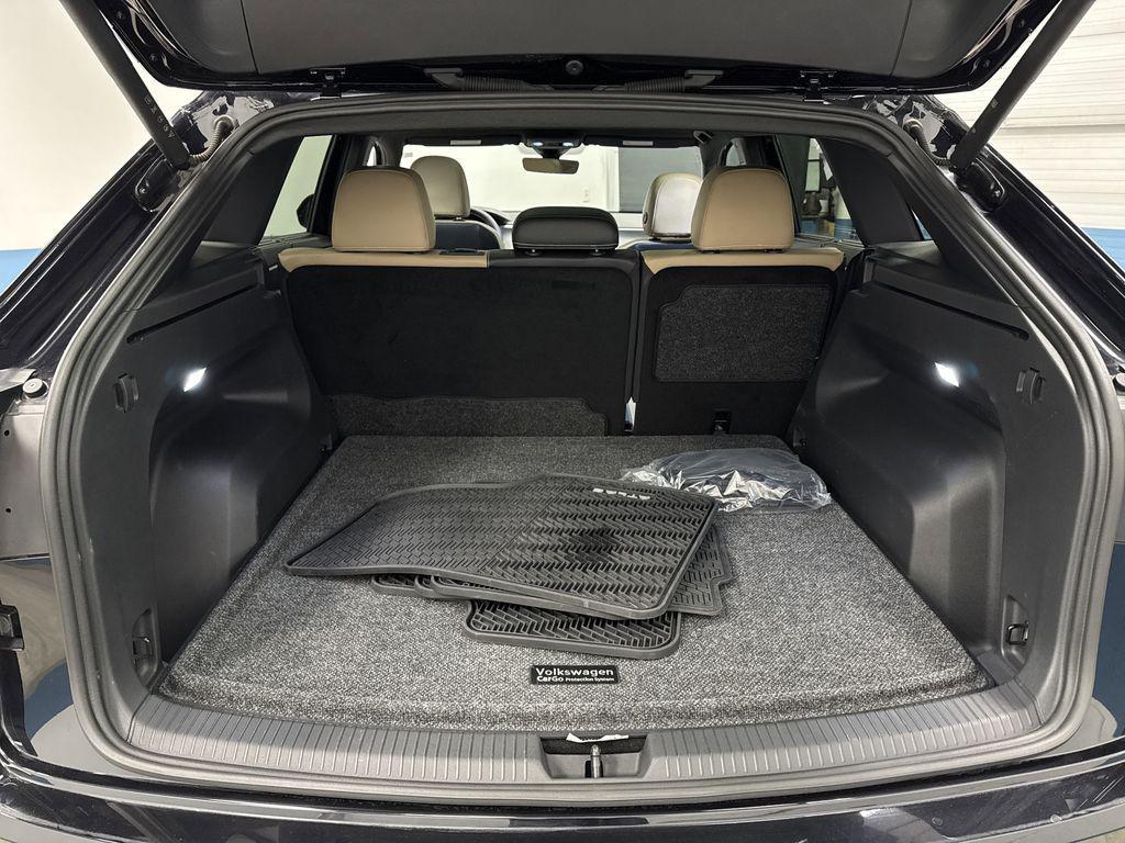 used 2024 Volkswagen Atlas Cross Sport car, priced at $33,167