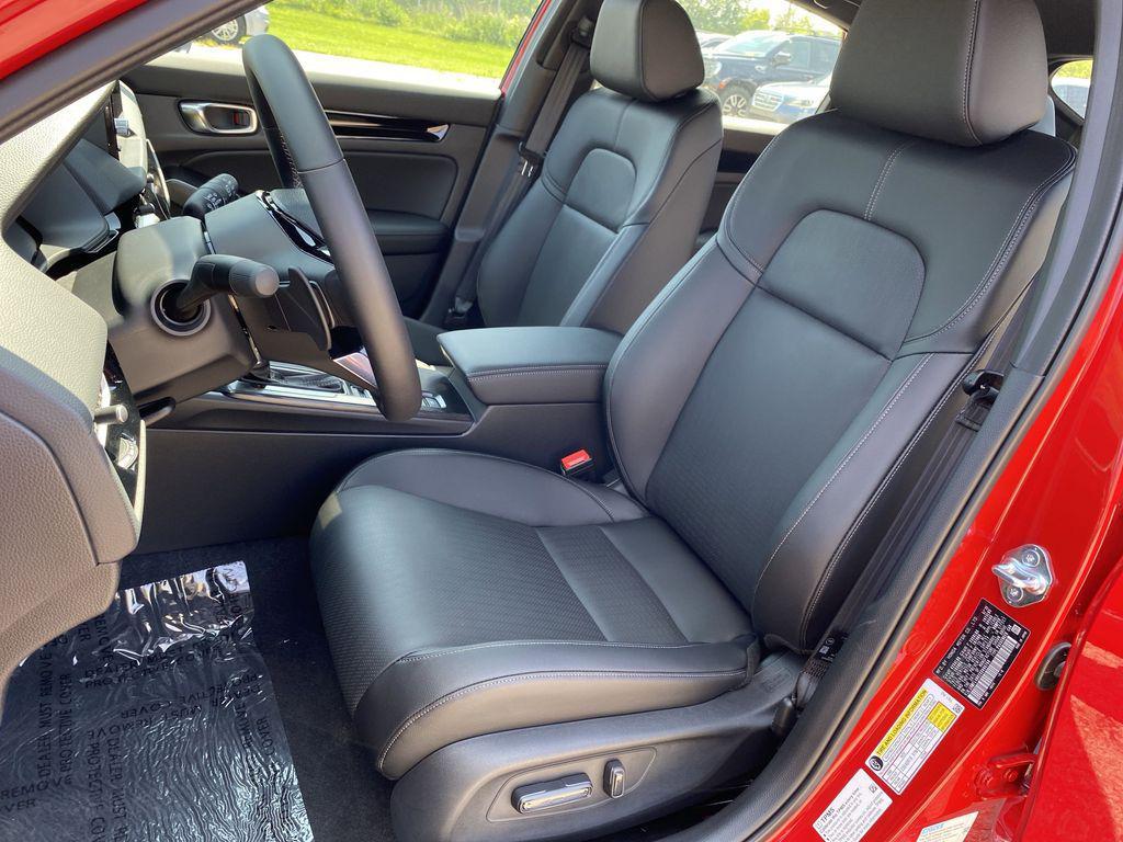 new 2025 Honda Civic Hybrid car, priced at $33,150