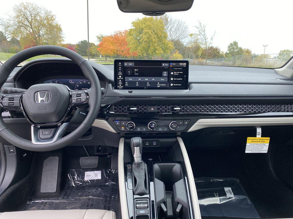 new 2025 Honda Accord Hybrid car, priced at $37,765