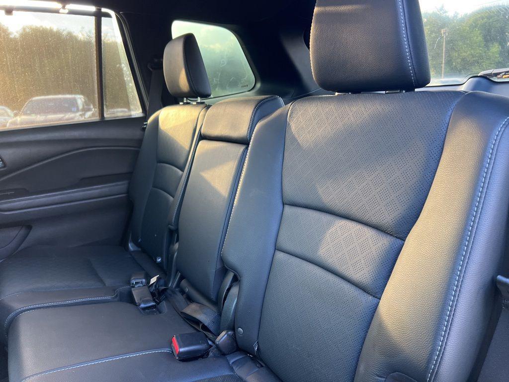 used 2021 Honda Passport car, priced at $22,508