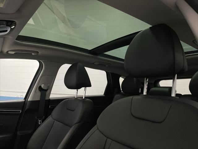 used 2024 Hyundai TUCSON Hybrid car, priced at $30,362