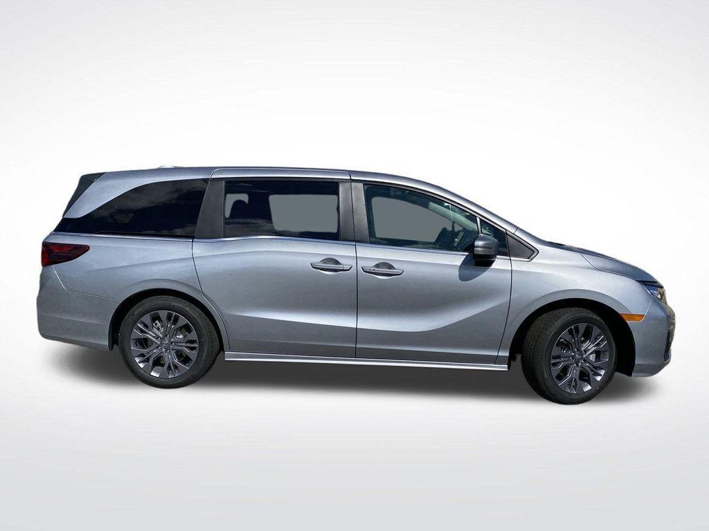 new 2026 Honda Odyssey car, priced at $45,433