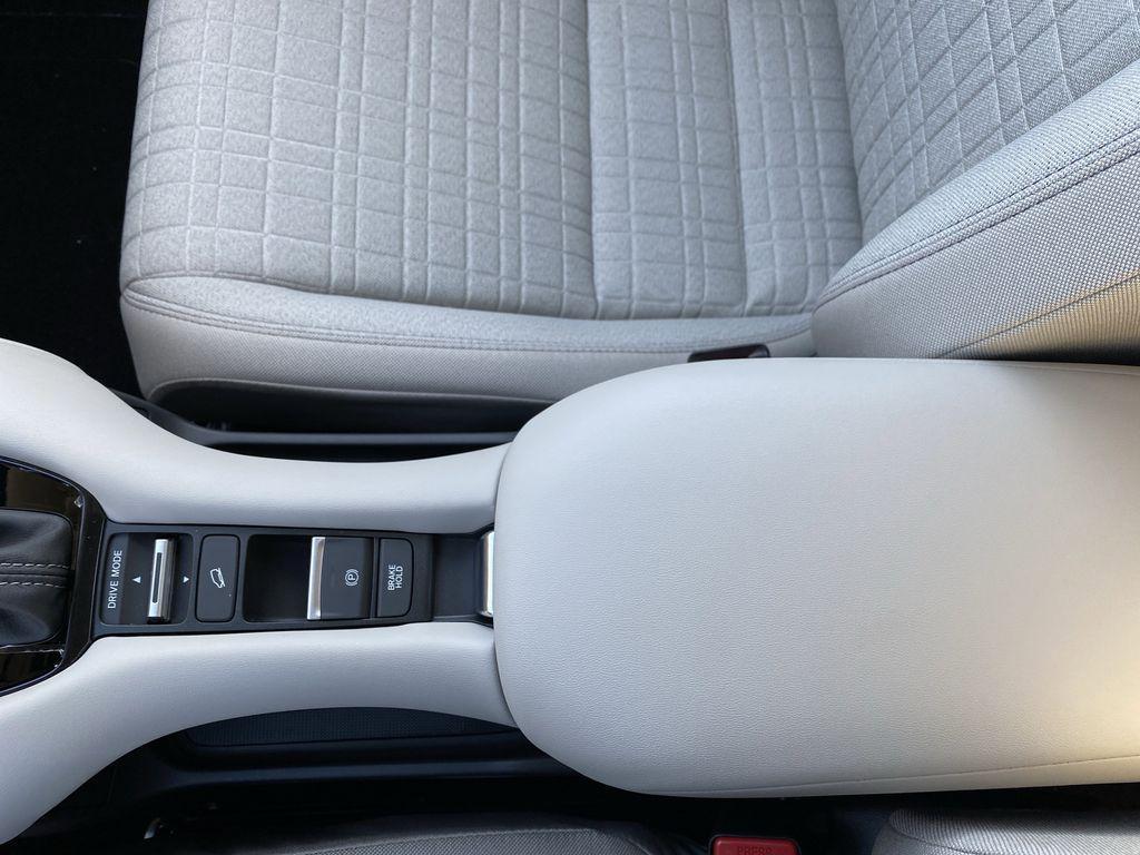 new 2026 Honda HR-V car, priced at $28,125