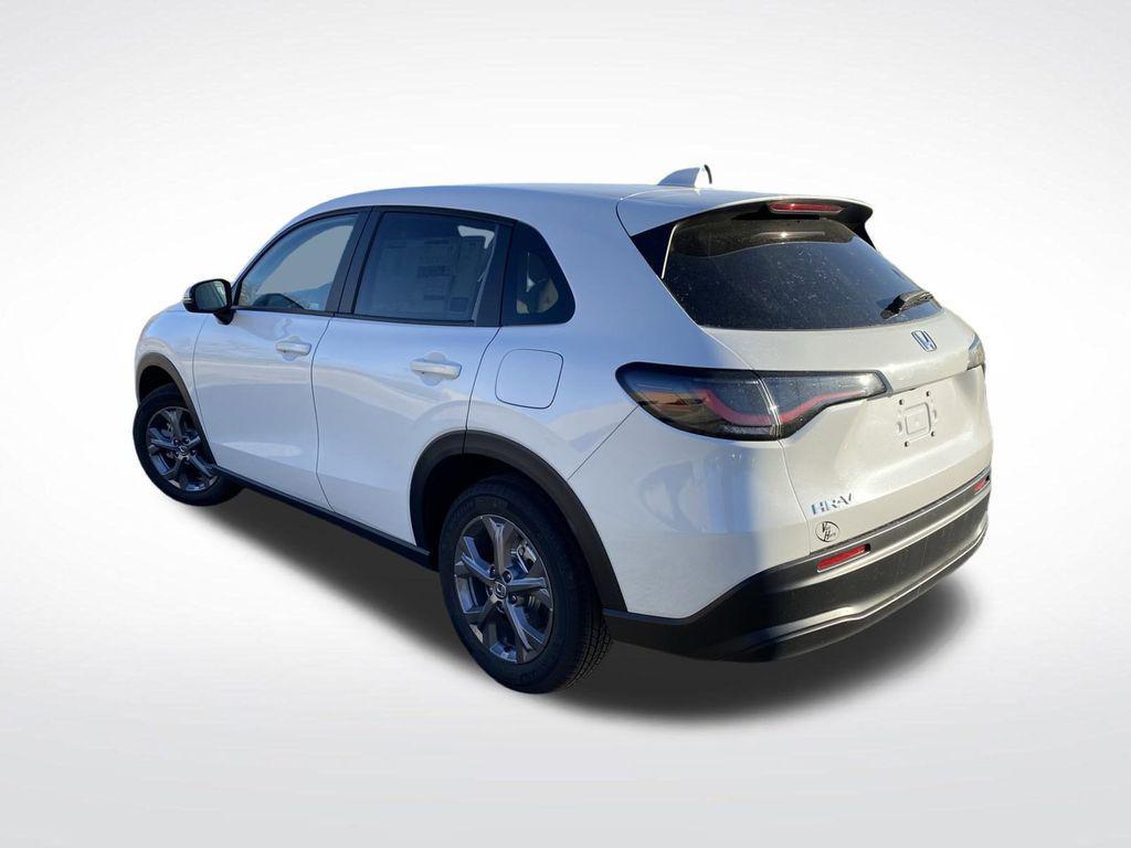 new 2026 Honda HR-V car, priced at $28,125