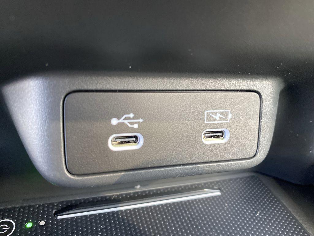 new 2026 Honda HR-V car, priced at $28,125