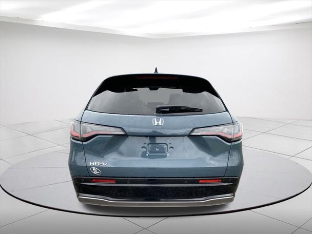 new 2025 Honda HR-V car, priced at $32,305