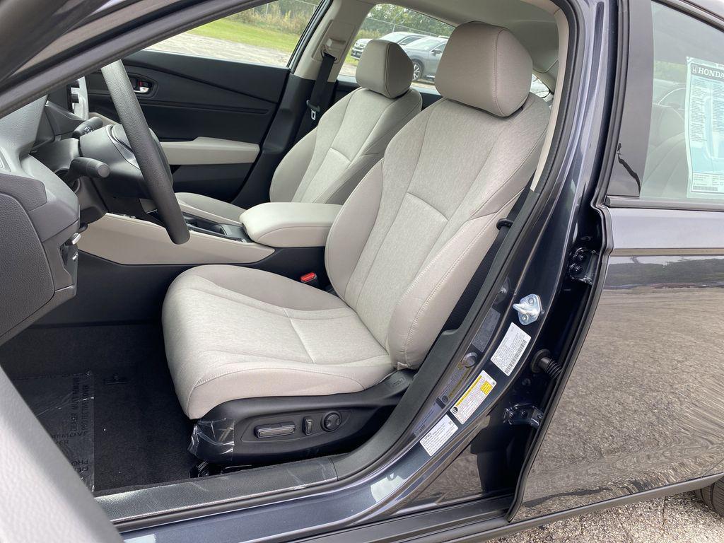 new 2025 Honda Accord car, priced at $31,710