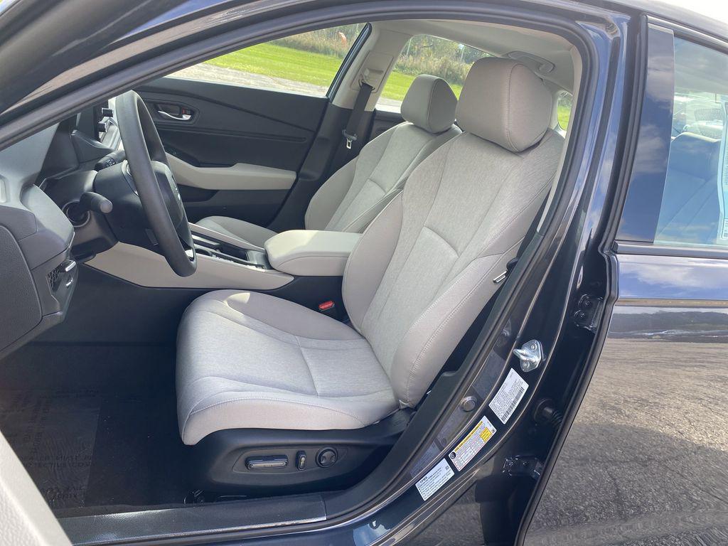 new 2025 Honda Accord car, priced at $31,755