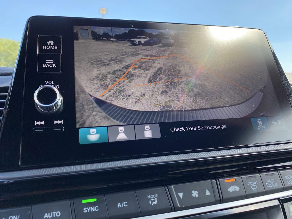 new 2026 Honda Odyssey car, priced at $43,042