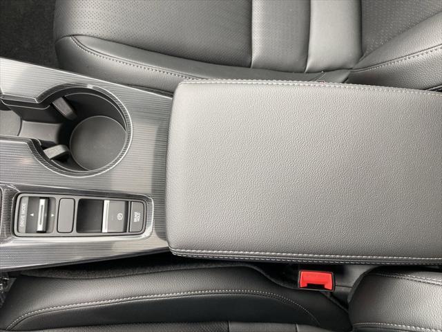 new 2025 Honda Civic Hybrid car, priced at $33,605