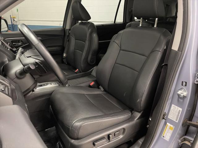 used 2022 Honda Pilot car, priced at $28,960