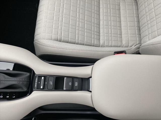 new 2026 Honda HR-V car, priced at $28,664