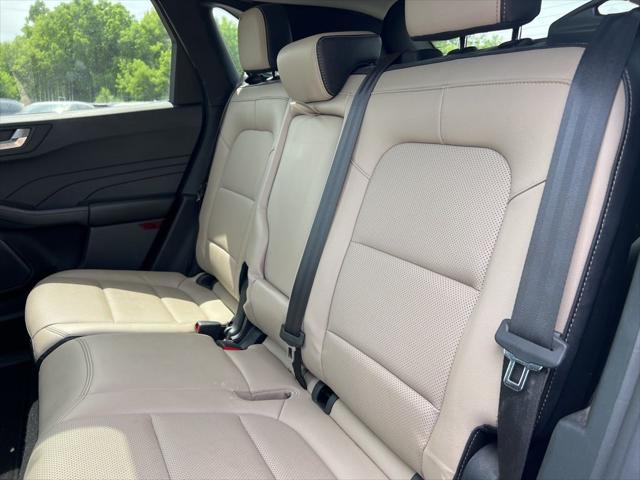 used 2022 Ford Escape car, priced at $24,247