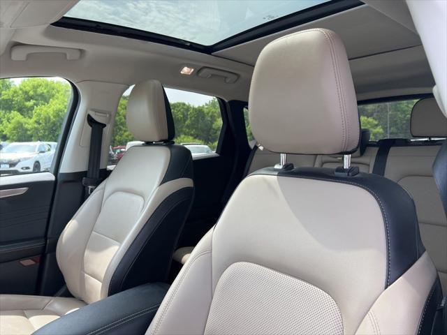 used 2022 Ford Escape car, priced at $24,247
