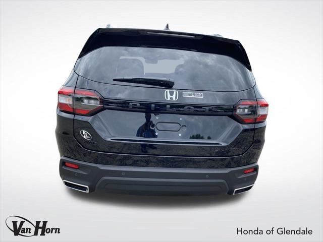 new 2025 Honda Pilot car, priced at $51,530