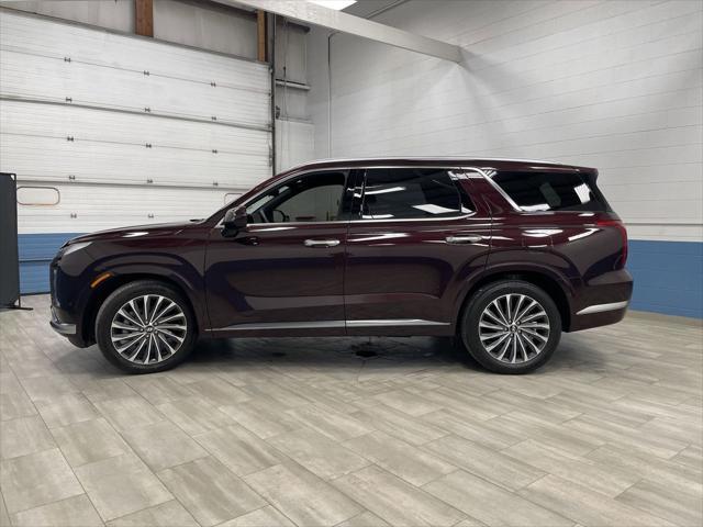 used 2023 Hyundai Palisade car, priced at $42,055