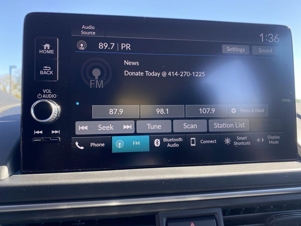 new 2025 Honda Pilot car, priced at $43,883