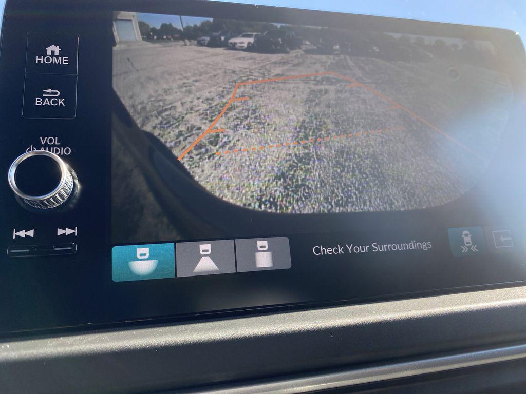 new 2025 Honda Pilot car, priced at $43,883