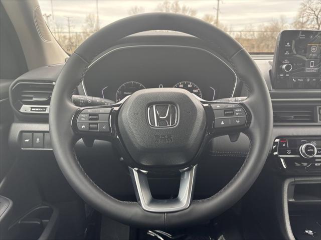 new 2025 Honda Pilot car, priced at $46,205