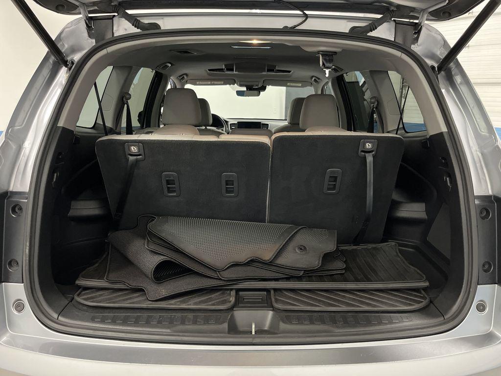 used 2020 Honda Pilot car, priced at $27,955
