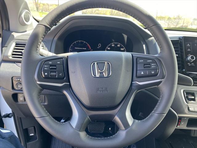 new 2025 Honda Ridgeline car, priced at $41,542