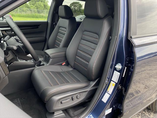 new 2026 Honda CR-V Hybrid car, priced at $42,250