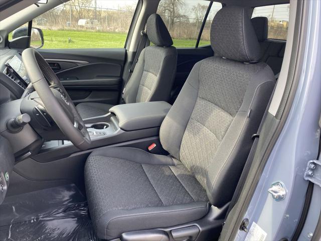 new 2025 Honda Ridgeline car, priced at $39,490